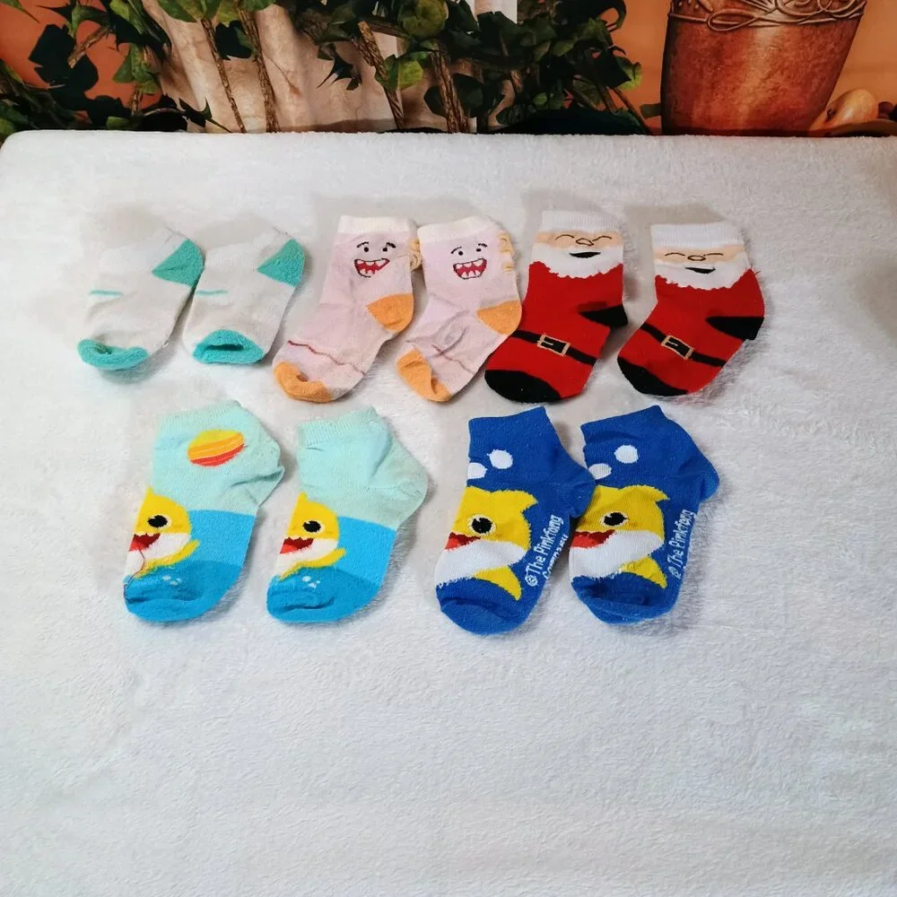 Bundle 5-Pair of Toddler Multi-Color Nike, Shark Santa, & Pinkfong Socks